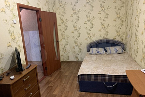 Квартиры Феодосии 1-комнатные, 1-комнатная Галерейная 13 1-комнатная