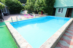 Гостевые дома Лермонтово с бассейном, "Зеленая жемчужина" с бассейном