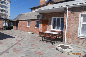 Дома Краснодарского края с бассейном, полдома под-ключ Московская 52 с бассейном - фото
