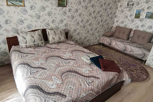 Квартиры Ханты-Мансийска на месяц, "В Центре города" 1-комнатная на месяц - цены
