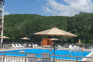 Пансионаты Анапы с подогреваемым бассейном, «Holiday House Мирная 11/3" с подогреваемым бассейном - цены