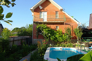Гостевые дома Геленджика с бассейном, "Нюта" с бассейном - цены