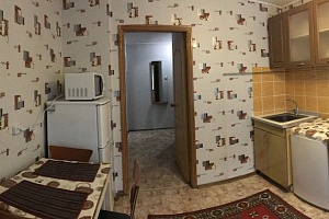 Квартиры Владивостока 2-комнатные, "В центре в стиле восьмидесятых" 2х-комнатная 2х-комнатная - снять