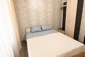 «ApartCompany Локомотивная 12-184» 2х-комнатная квартира