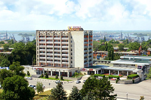 Гостиница в Азове, "Amaks"