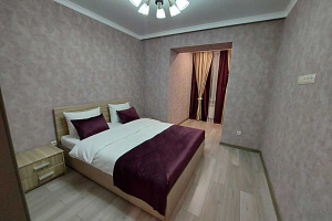 Квартиры Владикавказа на неделю, 2х-комнатная Астана Кесаева 39Б на неделю - фото