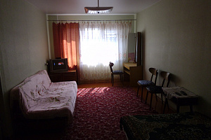 Квартиры Ейска в центре, 2х-комнатная Энгельса 4А в центре