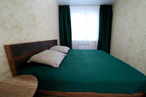 Гостиницы Омска на набережной, 1-комнатная Крупской 13А на набережной