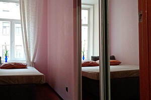 &quot;С камином в центре&quot; 3х-комнатная квартира в Санкт-Петербурге 25