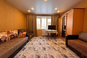 Гостиницы Тобольска с парковкой, "Уютная" 1-комнатная с парковкой - цены