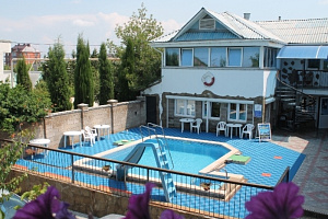 Гостевые дома Севастополя с бассейном, "Рапаны" с бассейном - фото