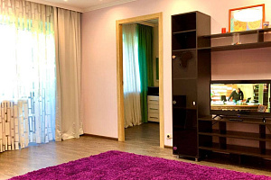 СПА-отели в Химках, "RELAX APART уютная с балконом вместимостью до 6 человек" 2х-комнатная спа-отели - раннее бронирование