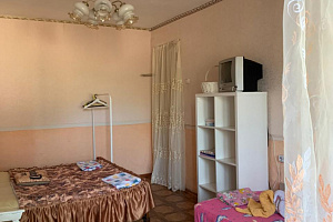 Города Абхазии для отдыха, "Жемчужина Черного моря" 2х-комнатная - раннее бронирование