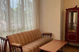 Отели Сухума с завтраком, 4х-комнатная Ладария 20 кв 34 с завтраком - раннее бронирование