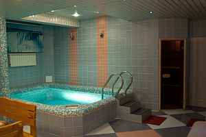 Гостиницы Ижевска с бассейном, "Шакира" гостиничный комплекс с бассейном - цены
