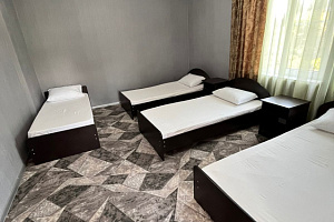 Гостиницы Цандрипша с бассейном, "С панорамным вина горы" 1-комнатная с бассейном - цены