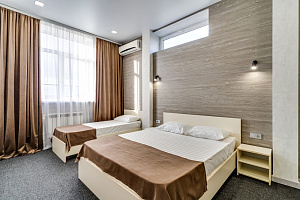 Квартиры Новочеркасска 3-комнатные, "Аурум" мини-отель 3х-комнатная