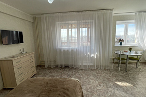 Гостиницы Красноярска у моря, квартира-студия Любы Шевцовой 88 у моря