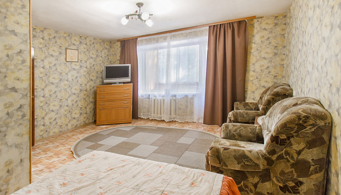 1-комнатная квартира Новгородская 135 в Воронеже - фото 1