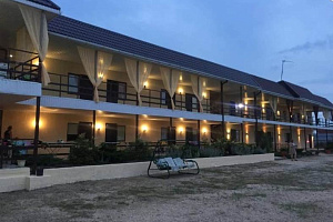 Отели Должанской у моря, "Comfort Hotel" у моря - фото