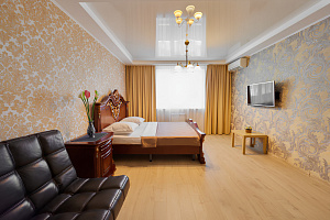 Гостиницы Самары красивые, 1-комнатная Революционная 4 красивые