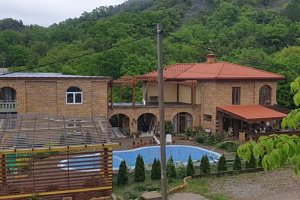 Отели Архипо-Осиповки с подогреваемым бассейном, "Краски Черного моря" гостевые комнаты с подогреваемым бассейном