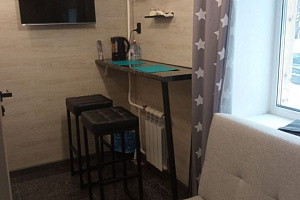 Гостиницы Екатеринбурга недорого, квартира-студия Шаумяна 90 недорого