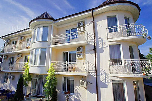 Отели Геленджика с балконом, "Моя семья" с балконом - фото