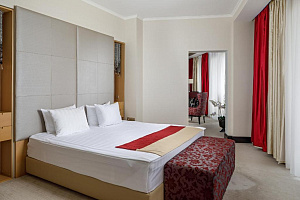 Отдых в Геленджике с крытым бассейном, "Приморье Grand Resort Hotel" с крытым бассейном - цены
