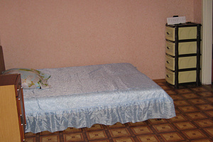 Квартиры Керчи на месяц, 1-комнатная Олега Кошевого 19 на месяц - фото