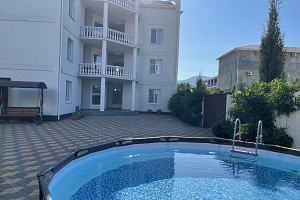 Гостевые дома Судака с бассейном, "Солнечная Сугдея" с бассейном - цены