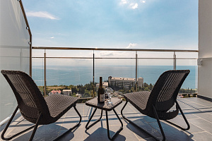 Отели Алушты с видом на море, "Крымский Рей" апарт-отель с видом на море - забронировать номер