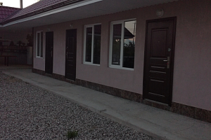 Отели Приморского рядом с пляжем, "Гостевой двор в Приморском" рядом с пляжем - забронировать номер
