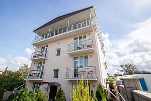 Отели Севастополя рядом с пляжем, "Панорама Учкуевки" рядом с пляжем - цены