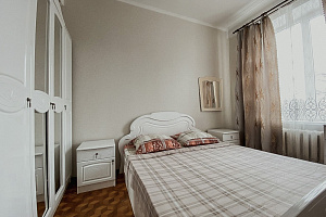 Мотели в Астрахани, 3х-комнатная Ленина 12 мотель