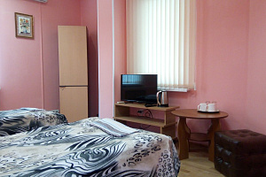 Гостиницы Владивостока с питанием, "Филин и сова" с питанием - фото