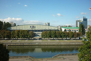 Дома Калининграда с бассейном, "На Набережной" с бассейном - фото