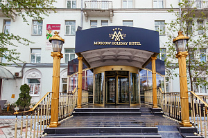 Гостиницы Москвы у реки, "Moscow Holiday" у реки