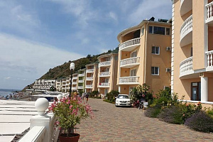 Квартиры Крым с видом на море, квартира-студия Прибрежная 1 с видом на море - цены