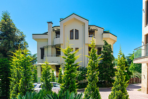 Дома Краснодарского края с бассейном, "Вилла Камелия" с бассейном - фото