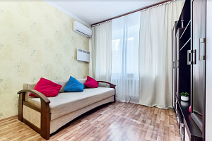 Квартиры Аксая на месяц, "Добрые квартиры на Садовой 16" 1-комнатная на месяц