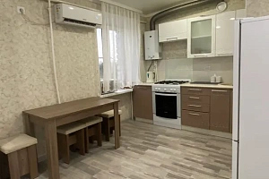 Квартиры Каменск-Шахтинского на месяц, "Уютная" 1-комнатная на месяц - снять