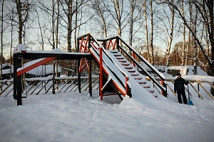 Дома Петергофа в горах, "Для всей семьи" в горах - раннее бронирование