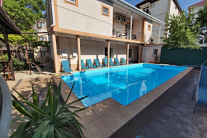 Отдых в Геленджике с подогреваемым бассейном, "Милена" с подогреваемым бассейном - фото