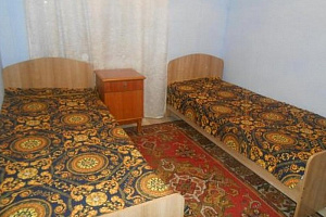 Комната в , "На Иртышской" - фото