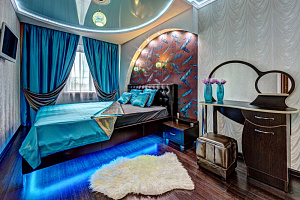 Гостиницы Челябинска с бассейном, "InnHome Apartments Свободы 96" 2-комнатная с бассейном