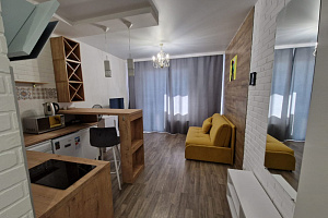 Квартиры Сургута 3-комнатные, "С панорамным балконом"-студия 3х-комнатная