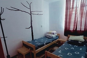 Мини-отели Джанкоя, комната под-ключ Драгомировой 4 мини-отель - фото