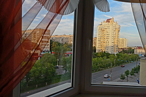 Квартиры Волгограда на месяц, "Просторная и уютная" 2х-комнатная на месяц - раннее бронирование