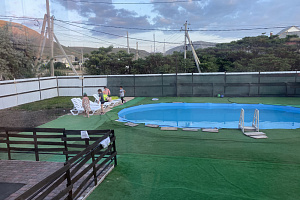Гостевые дома Судака с бассейном, "Family" с бассейном - раннее бронирование